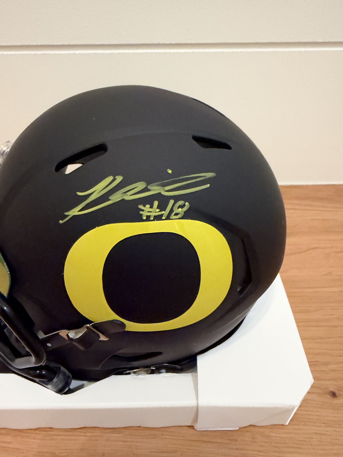 Kenyon Sadiq Signed Oregon Ducks Black Mini Helmet Green Visor JSA