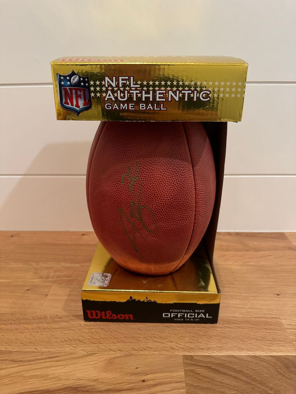 Le’Veon Bell Signed Wilson NFL Authentic Game Ball “The Duke” JSA S06199