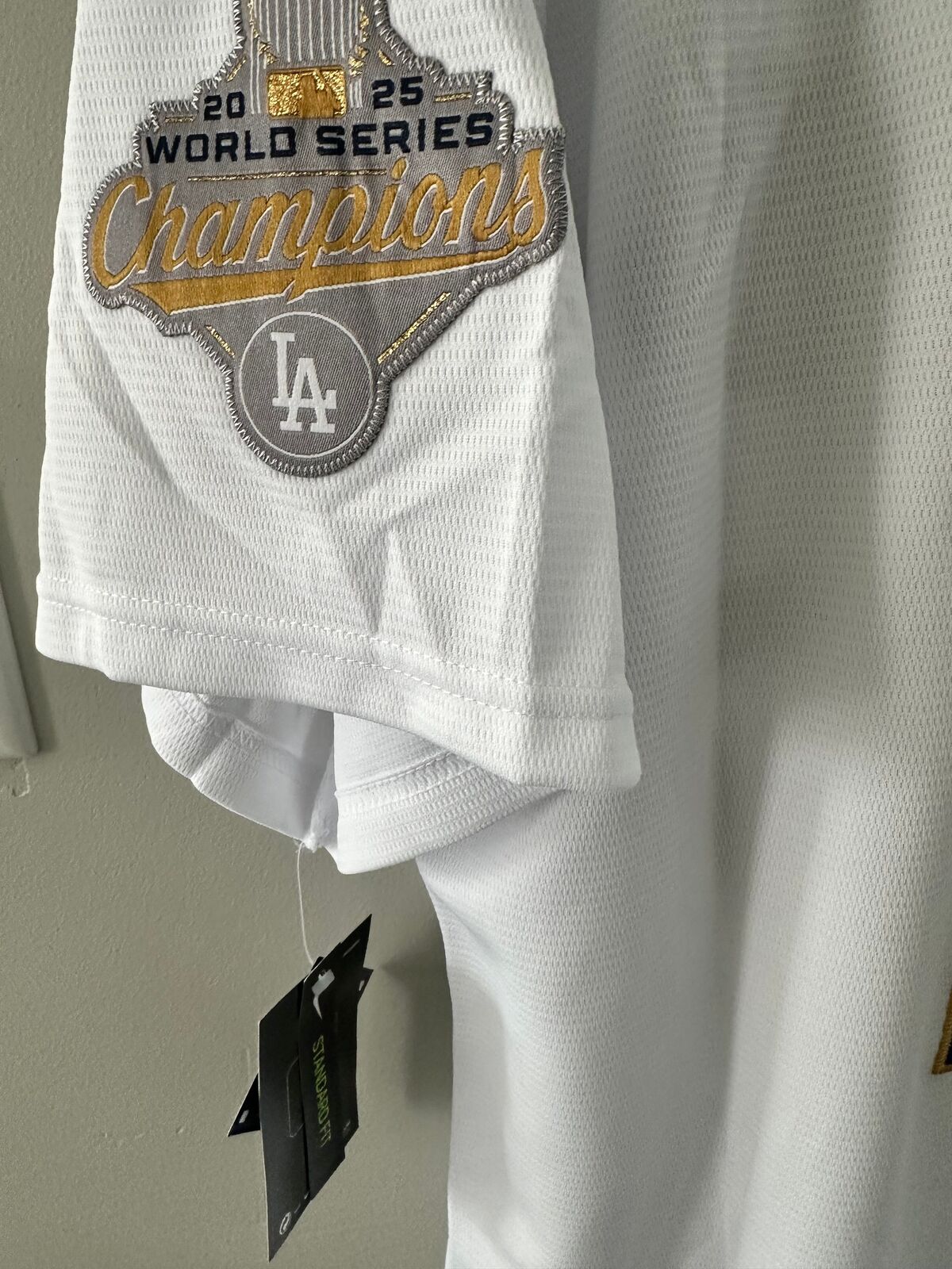 Shohei Ohtani Dodgers 2025 World Series Champions Gold Jersey – Nike Size Large