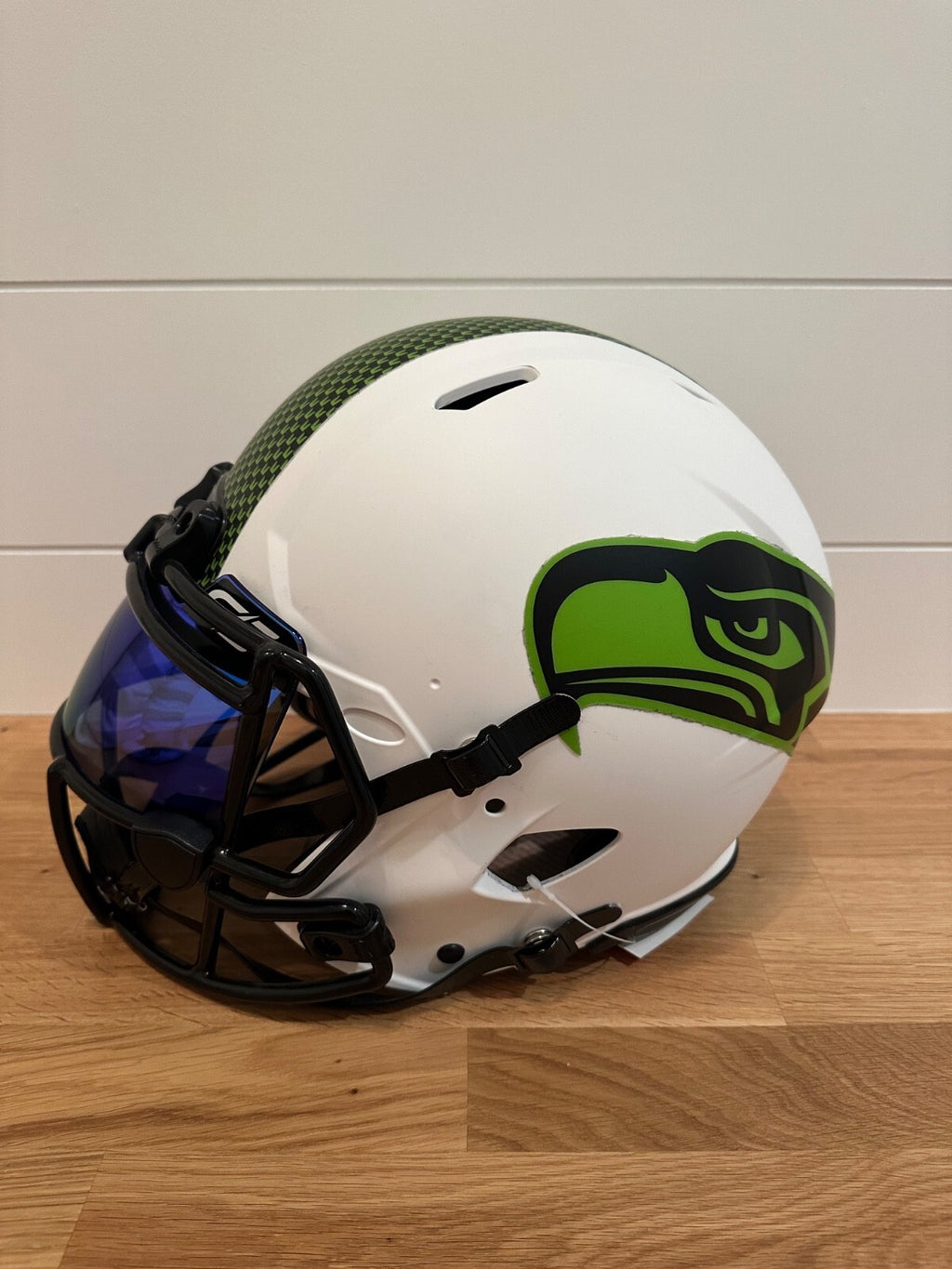 DK Metcalf Signed Seahawks Full-Size Authentic Pro Helmet – Fanatics