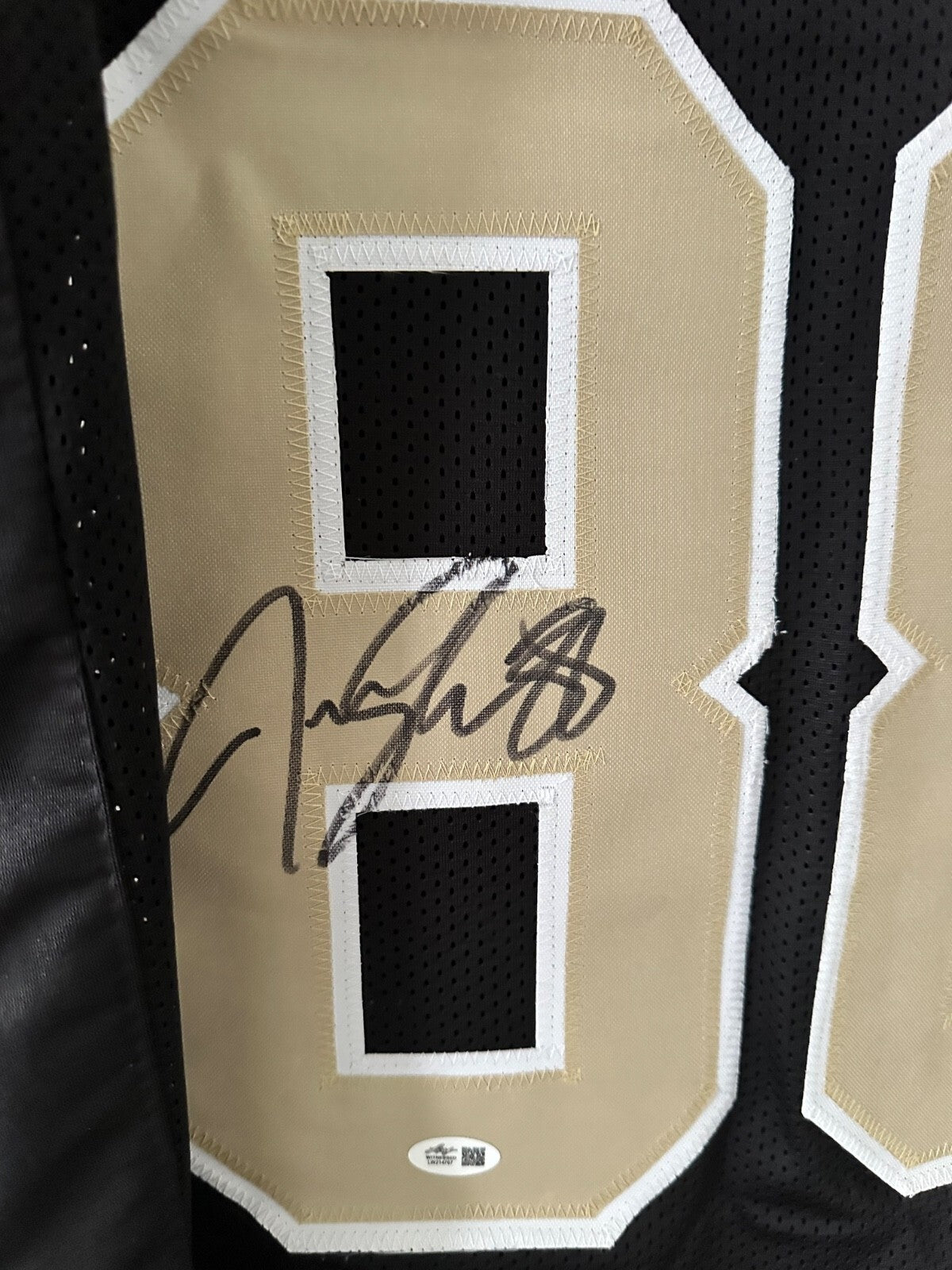 Jeremy Shockey Signed New Orleans Saints Jersey – Leaf Witnessed COA