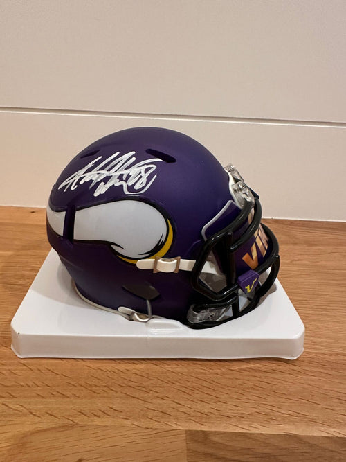 Adrian Peterson Signed Minnesota Vikings Riddell Mini Helmet – Beckett Witnessed