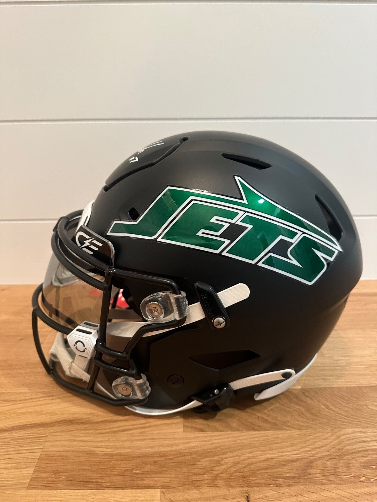 Justin Fields Signed Jets Authentic Riddell SpeedFlex Helmet – Beckett Witnessed