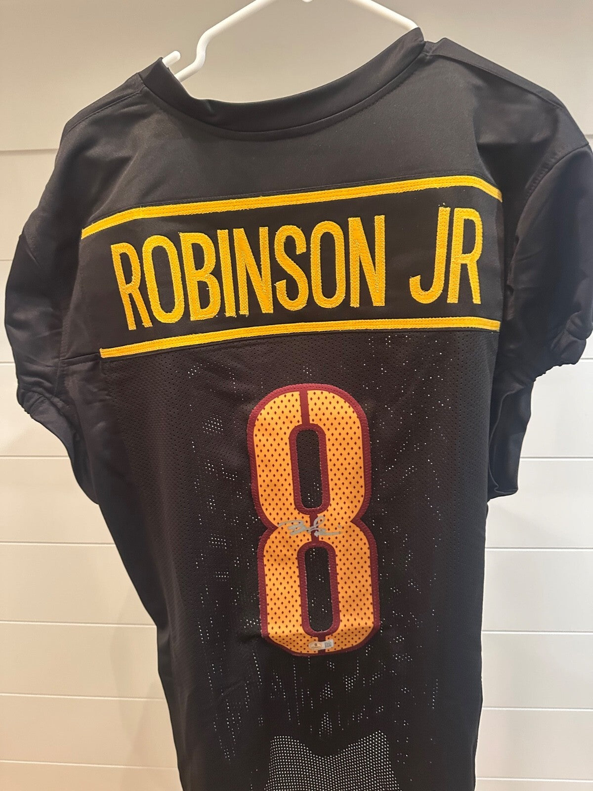 Brian Robinson Jr. Signed Washington Commanders Jersey – Beckett Authenticated