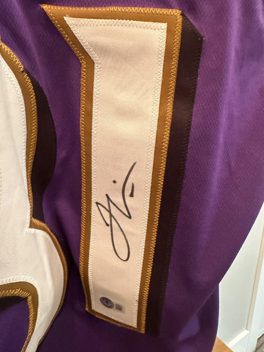 Jamal Lewis Autographed Ravens Purple Jersey – Beckett Witnessed