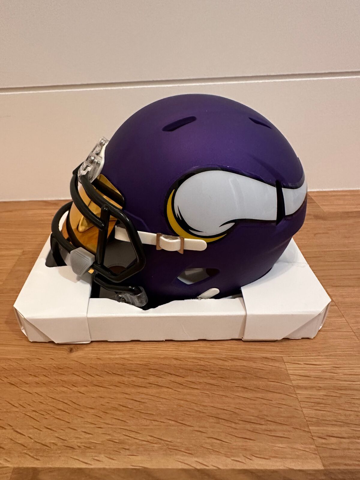 Sam Darnold & Aaron Jones Dual Signed Minnesota Vikings Riddell Mini Helmet –