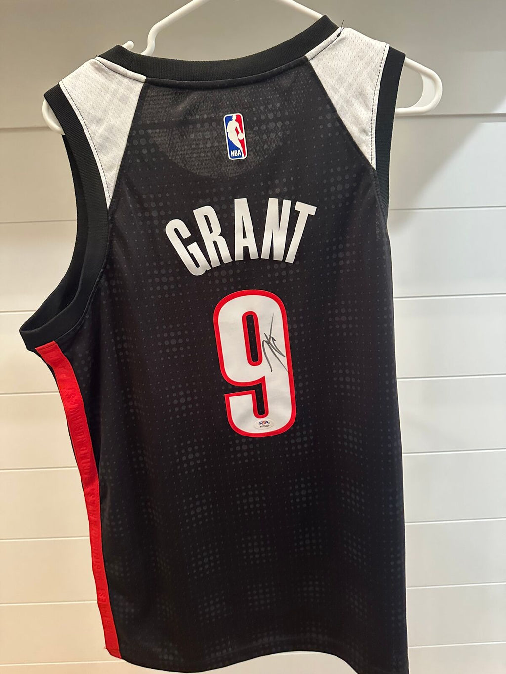 Jerami Grant Autographed Portland Trail Blazers Nike #9 Jersey – PSA