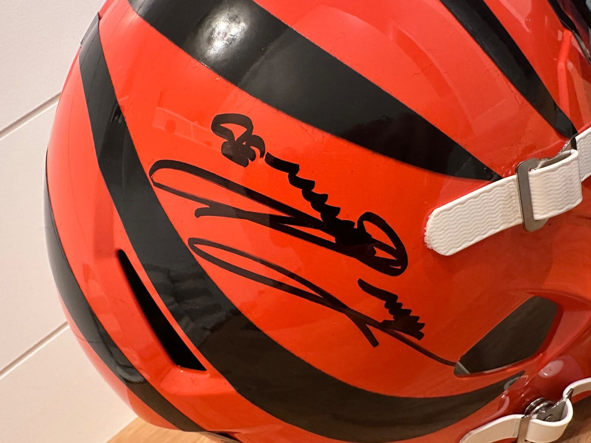 Chase Brown Signed Bengals Full-Size Riddell Replica Helmet – Fanatics COA