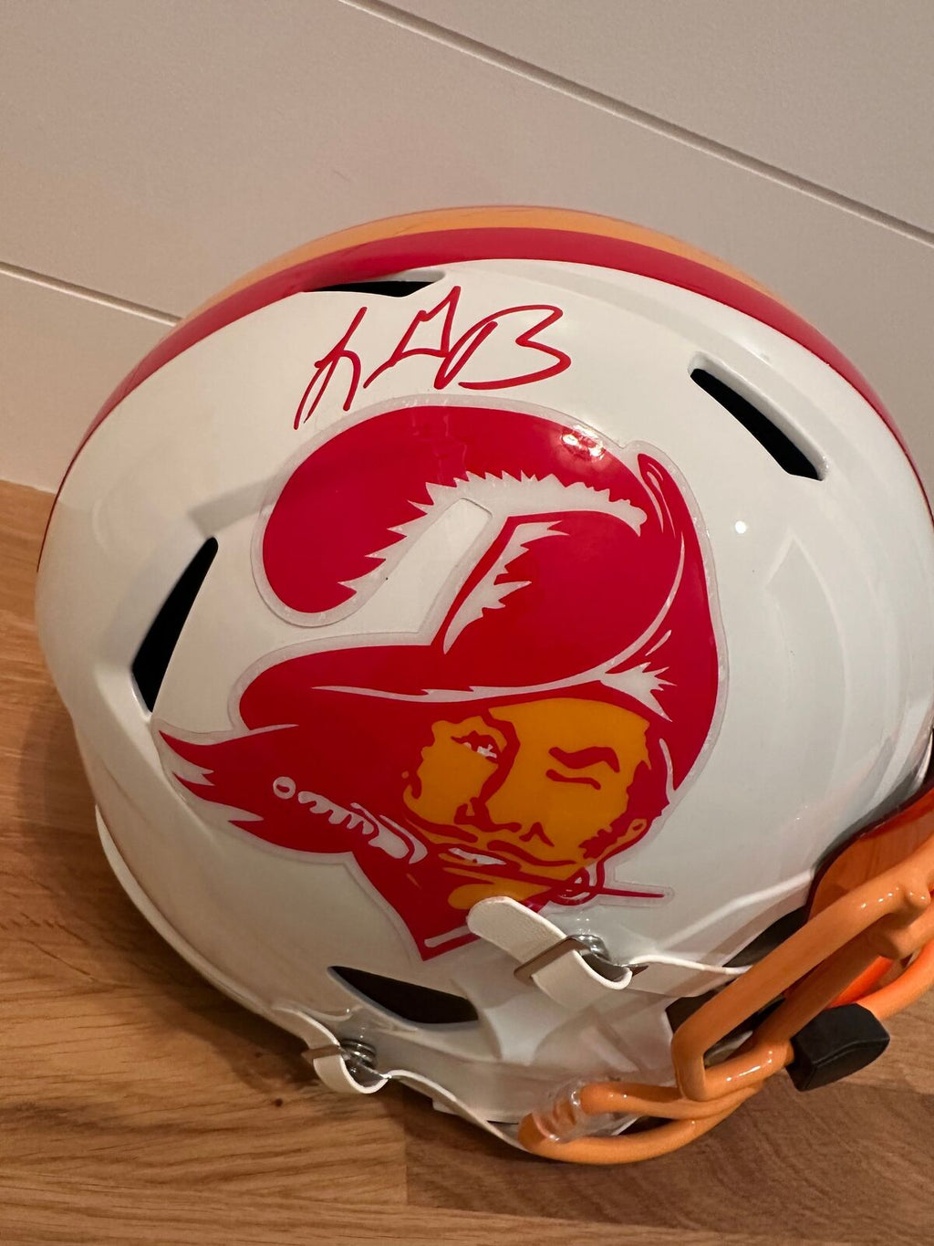LeGarrette Blount Signed Tampa Bay Buccaneers Throwback Full-Size Replica Helmet