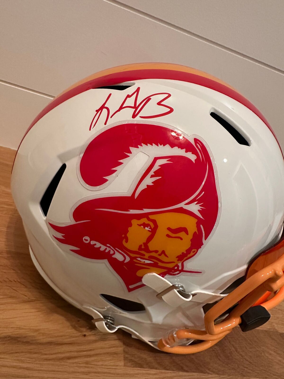 LeGarrette Blount Signed Tampa Bay Buccaneers Throwback Full-Size Replica Helmet