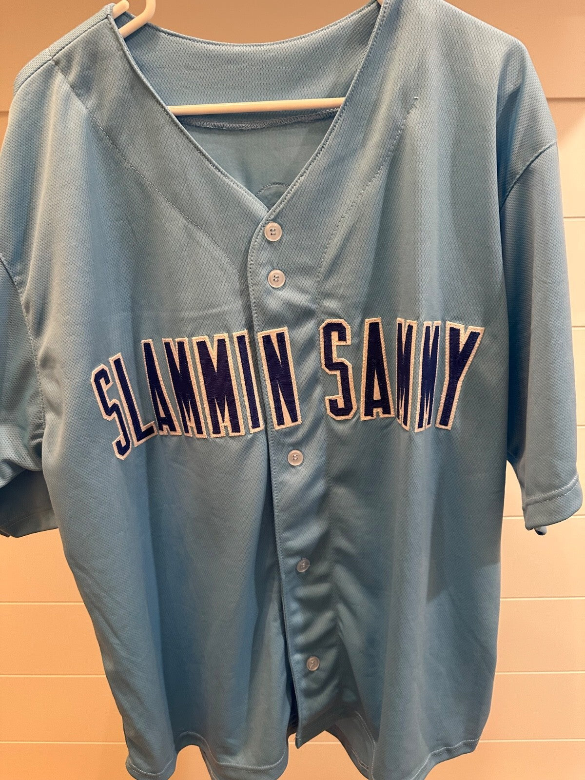 Sammy Sosa Signed Chicago Cubs #21 Jersey – Beckett Witnessed