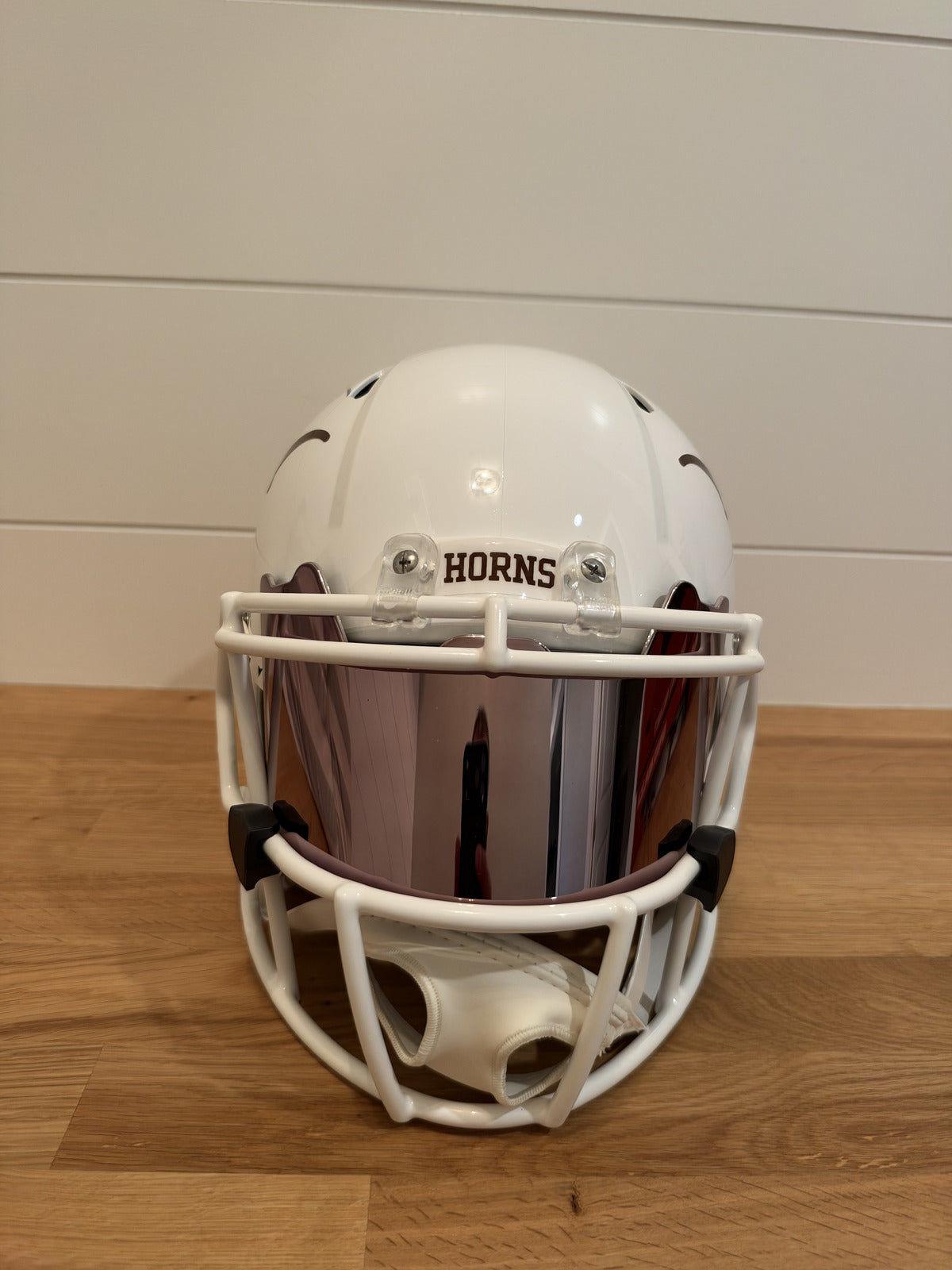 Earl Thomas Signed Texas Longhorns Full Size Speed Replica Helmet BAS Visor
