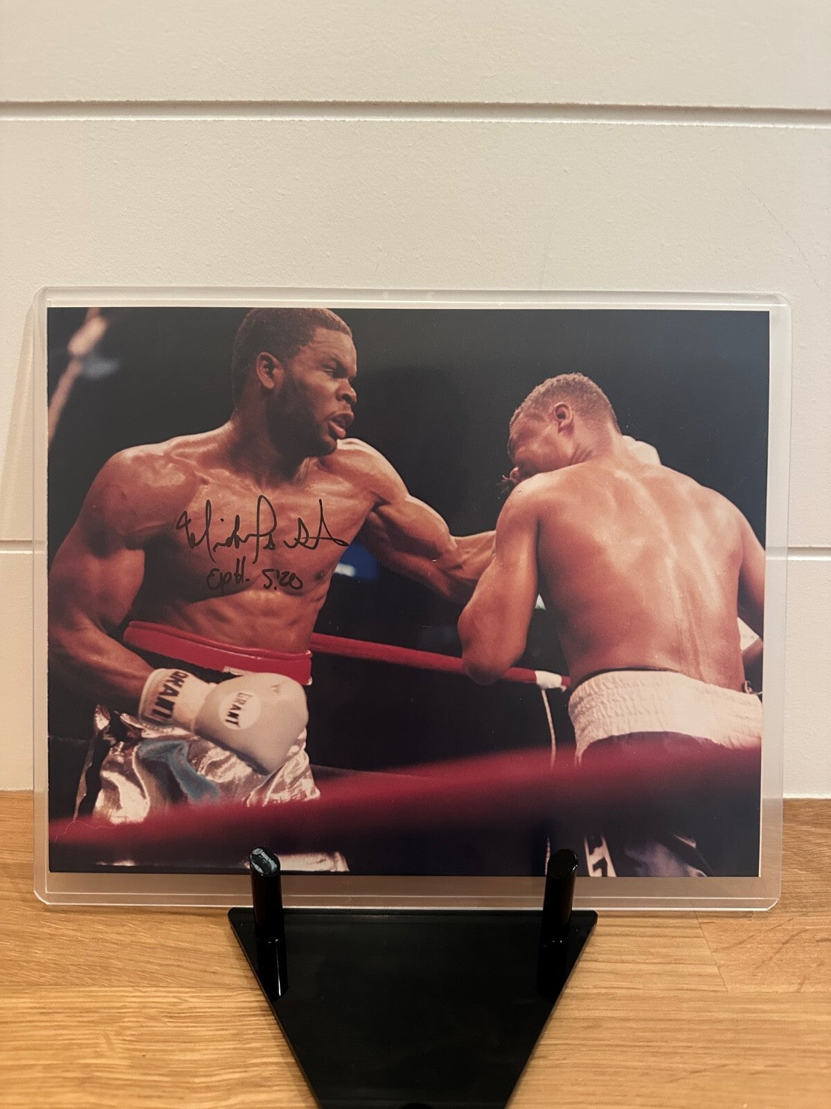 Michael Grant Autographed Boxing 8x10 Photo – Eph. 5:20 – No COA
