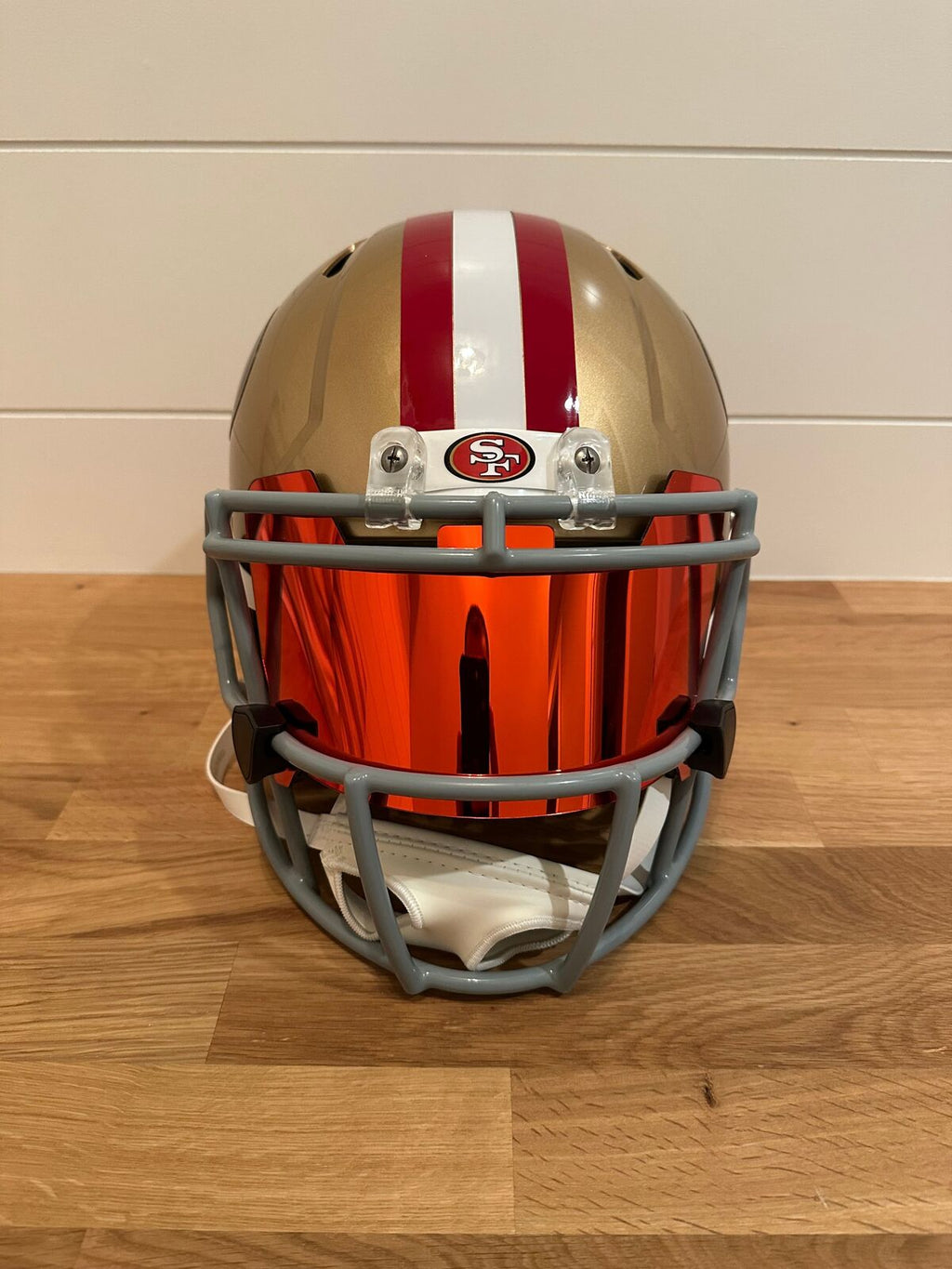 Frank Gore Signed San Francisco 49ers Full-Size Replica Helmet – Beckett
