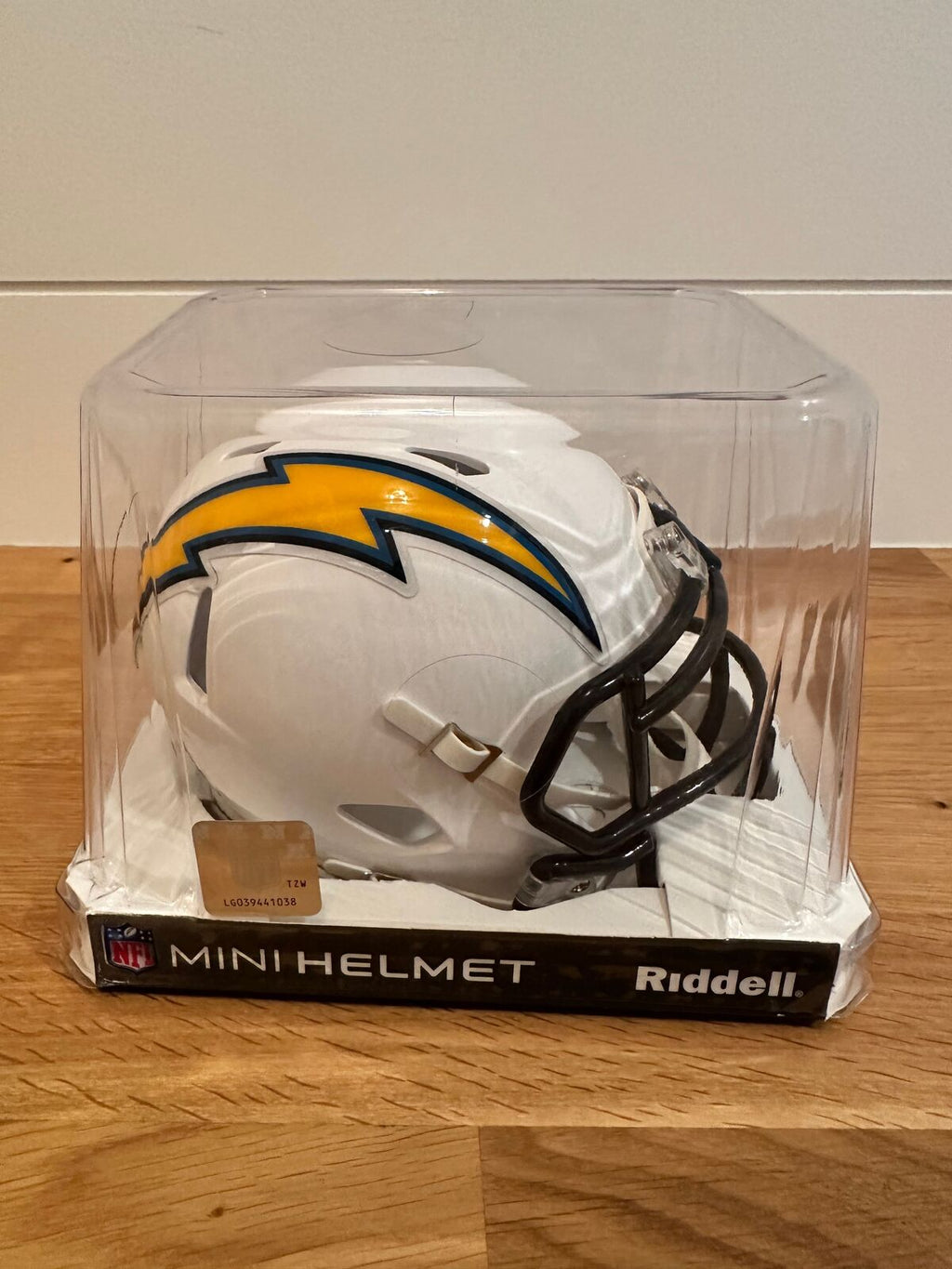 Los Angeles Chargers Riddell Mini Helmet – Unsigned