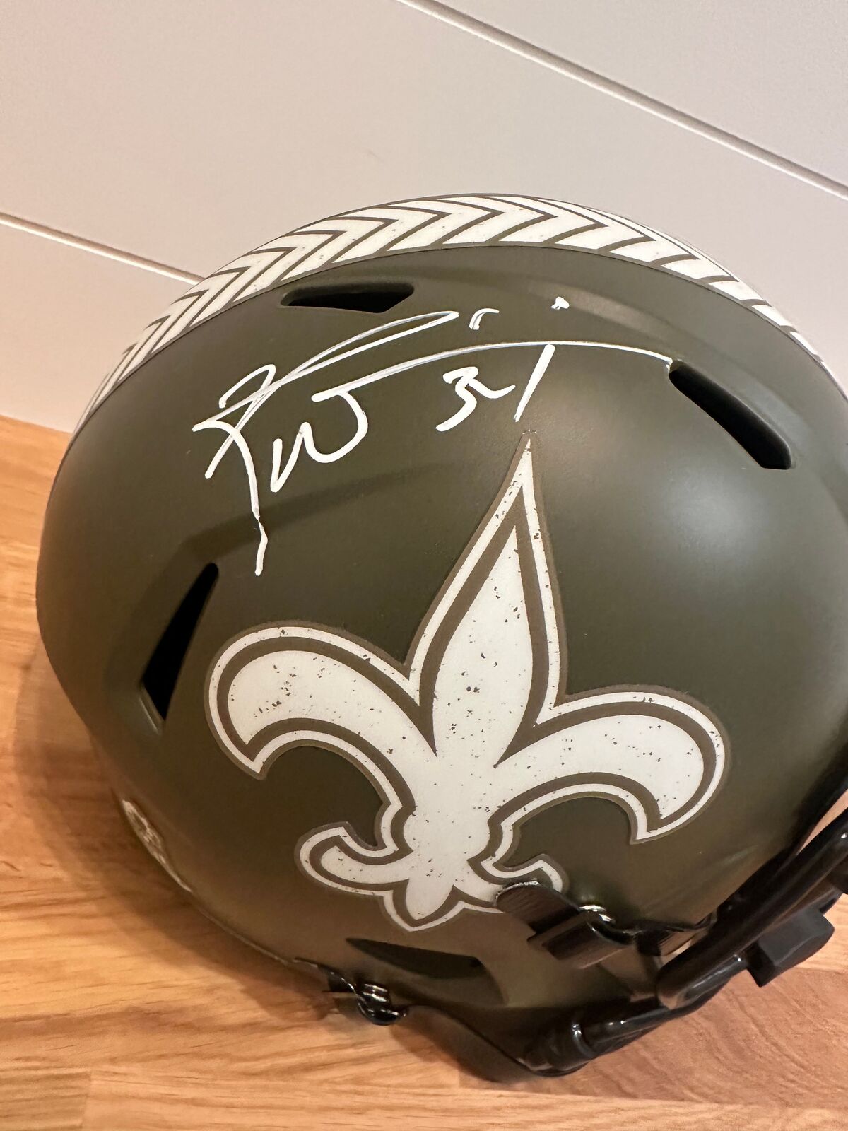 Ricky Williams Signed New Orleans Saints STS Full-Size Replica Helmet