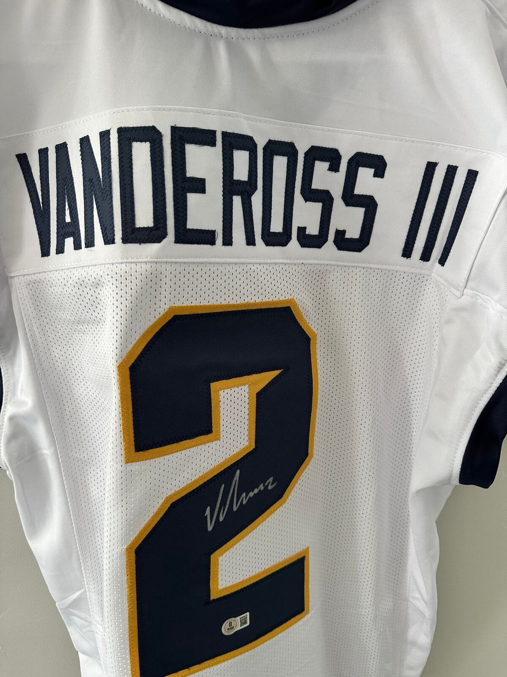 Junior Vandeross III Autographed Toledo Rockets #2 White Football Jersey with BE