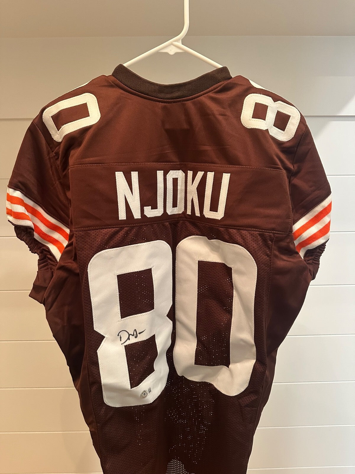 David Njoku Signed Cleveland Browns Jersey – Beckett Witnessed
