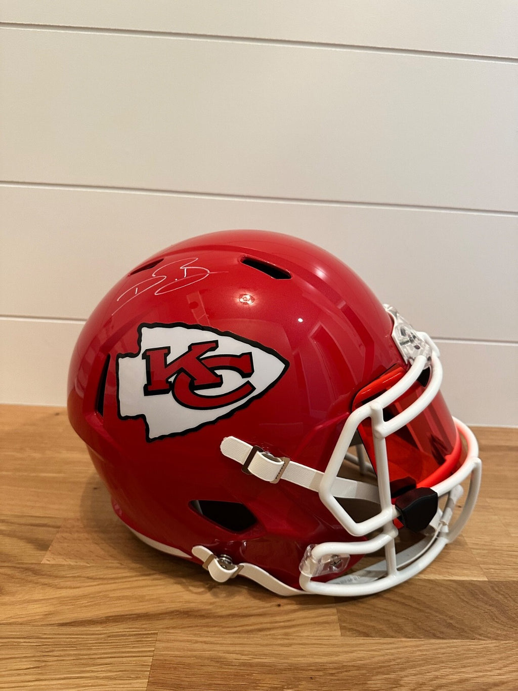Dwayne Bowe Signed Kansas City Chiefs Mini Helmet – JSA Certified