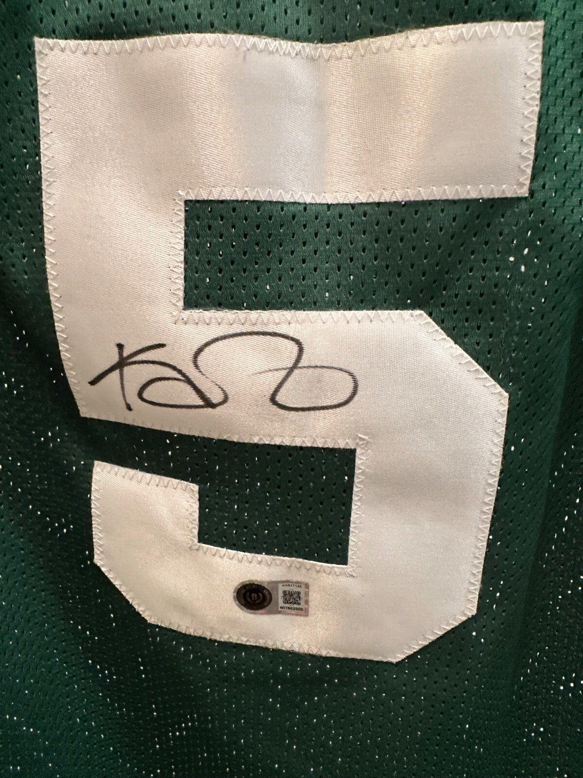 Kevin Garnett Signed Boston Celtics #5 Jersey – Beckett Witnessed