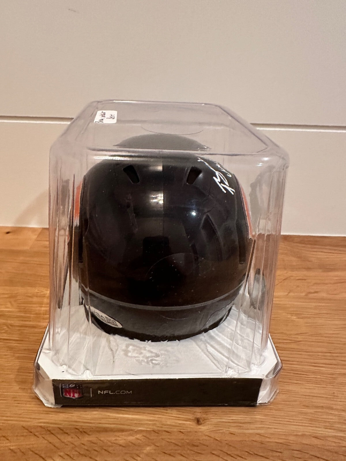 Brian Urlacher Signed Chicago Bears Mini Helmet – JSA COA HOF 18