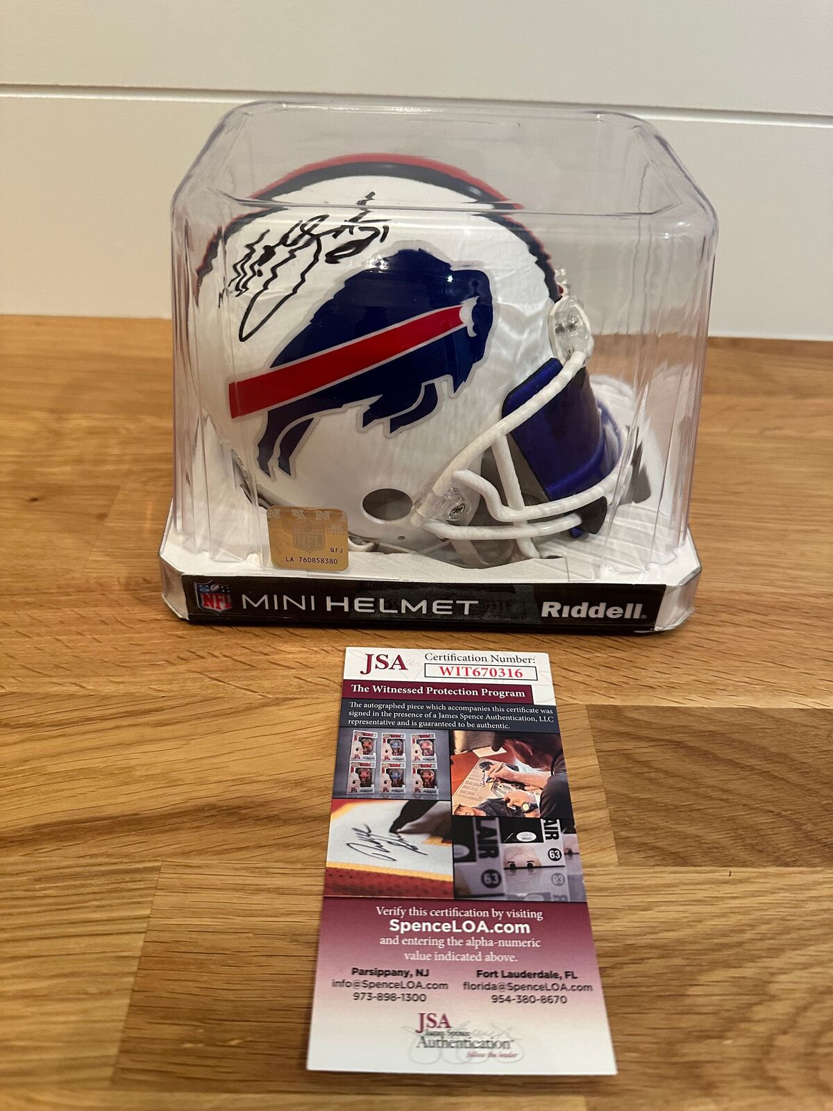 Willis McGahee Signed Buffalo Bills Mini Helmet — JSA Witnessed
