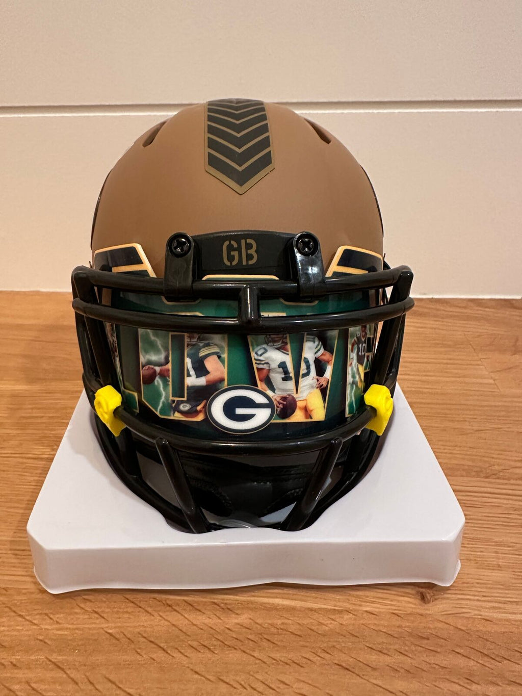 Jordan Love Signed Green Bay Packers Salute to Service Mini Helmet – Beckett