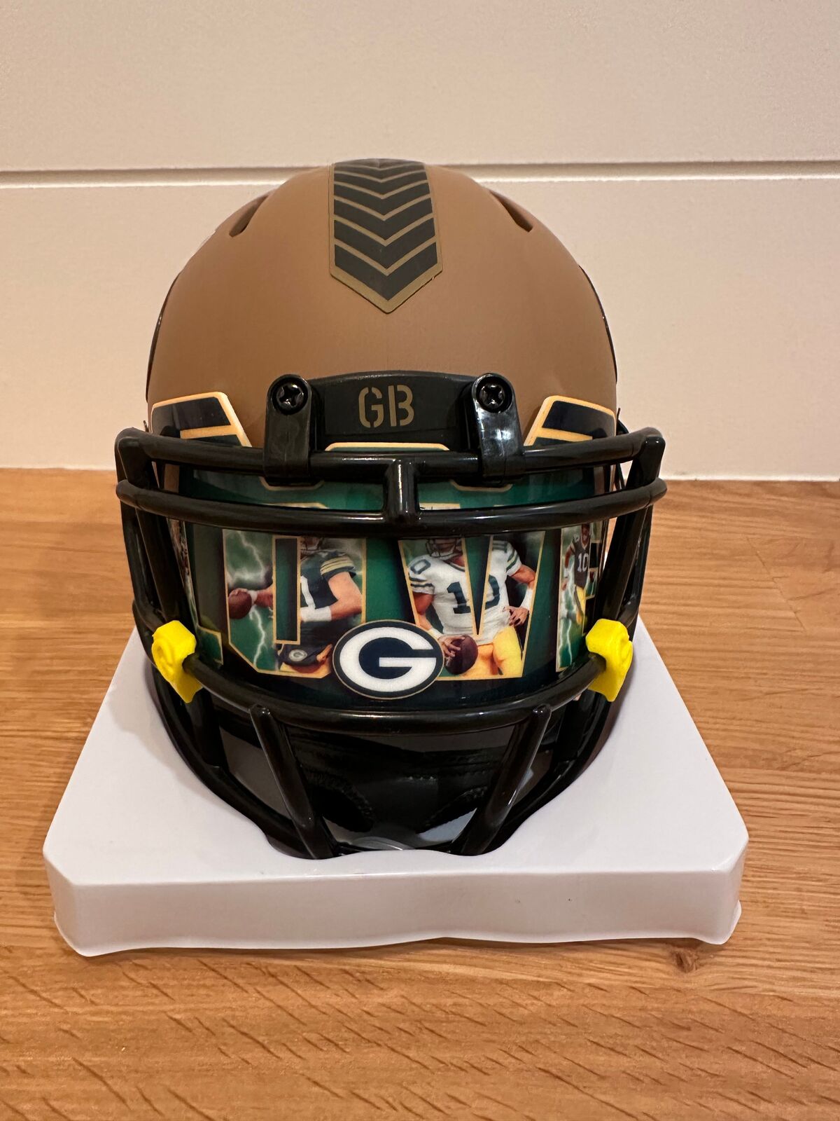 Jordan Love Signed Green Bay Packers Salute to Service Mini Helmet – Beckett