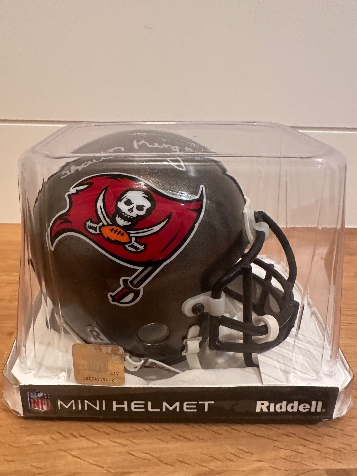 Shaun King Signed Tampa Bay Buccaneers Mini Helmet – #10 Inscription