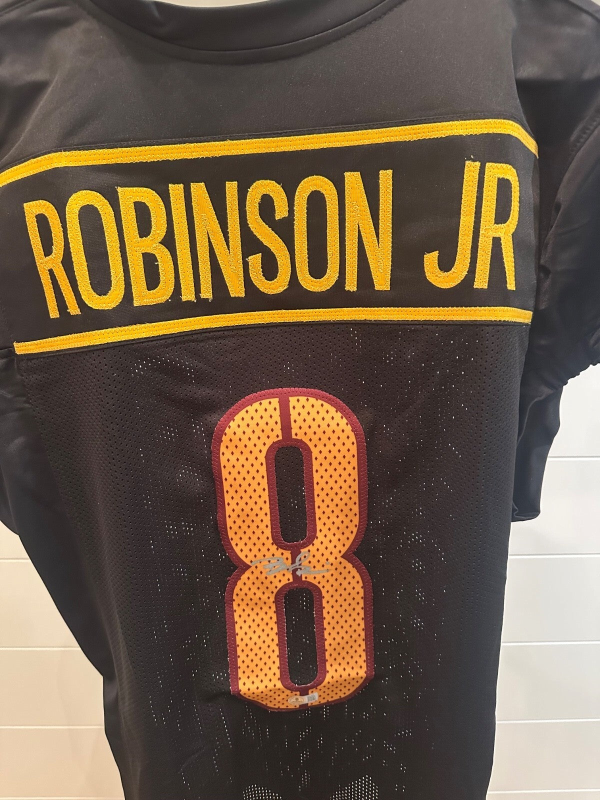 Brian Robinson Jr. Signed Washington Commanders Jersey – Beckett Authenticated