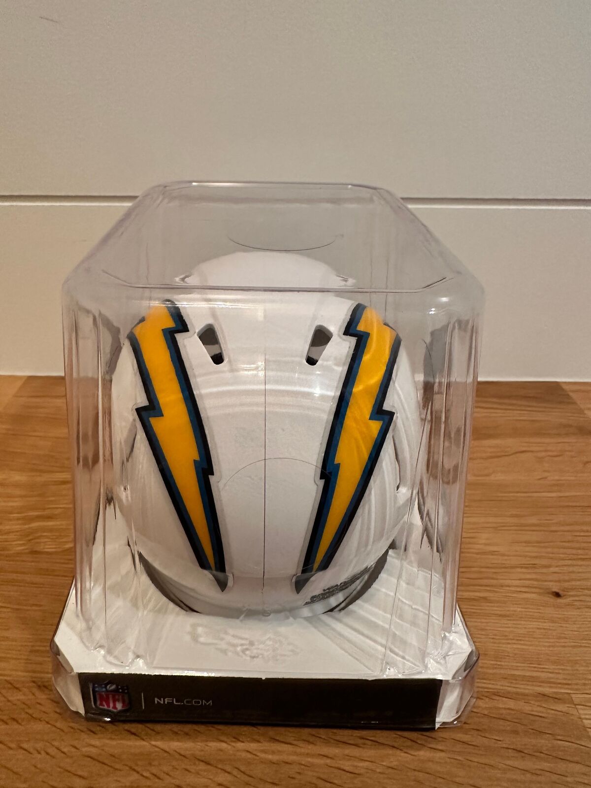 Los Angeles Chargers Riddell Mini Helmet – Unsigned