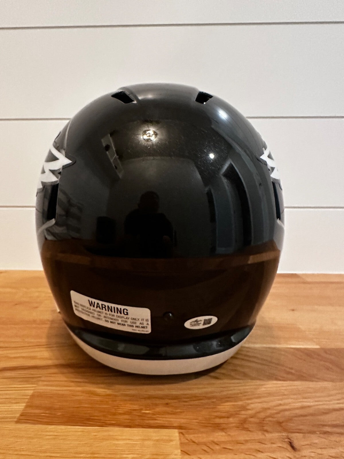 LeGarrette Blount Signed Eagles Black Full-Size Helmet – Leaf Witnessed