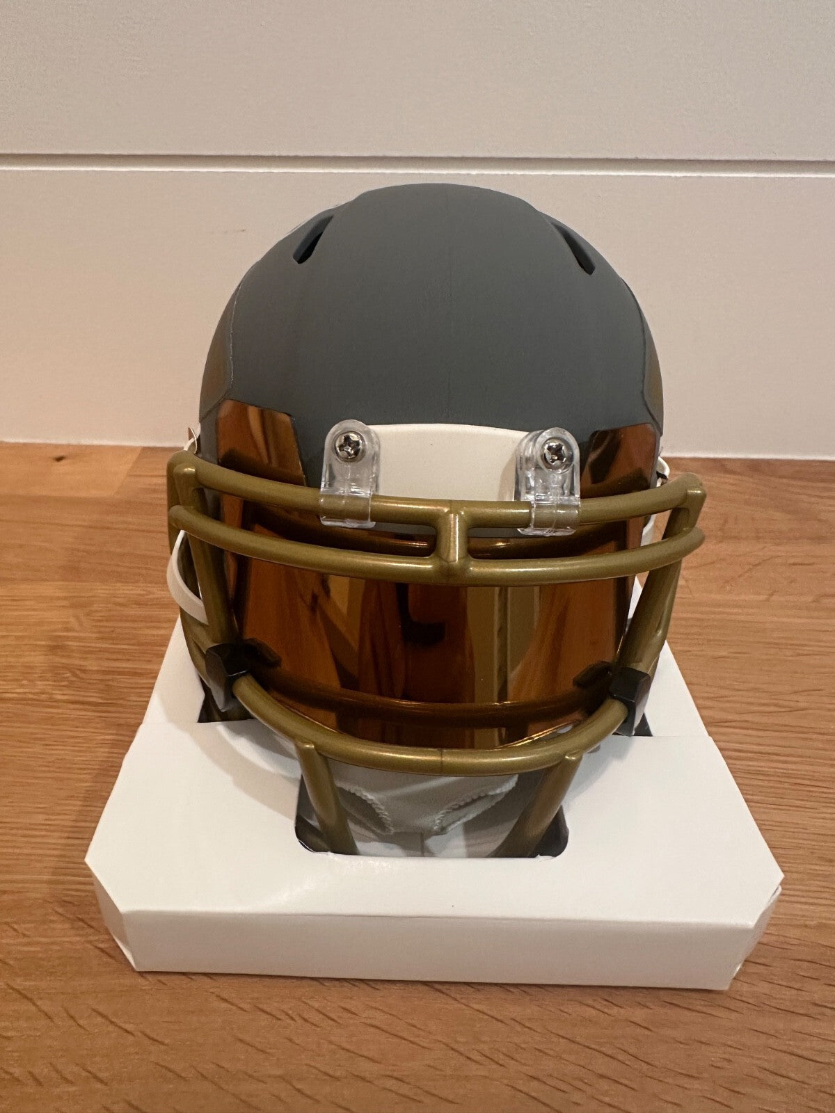 Dwayne Bowe Signed Chiefs Slate Mini Helmet – JSA Witnessed
