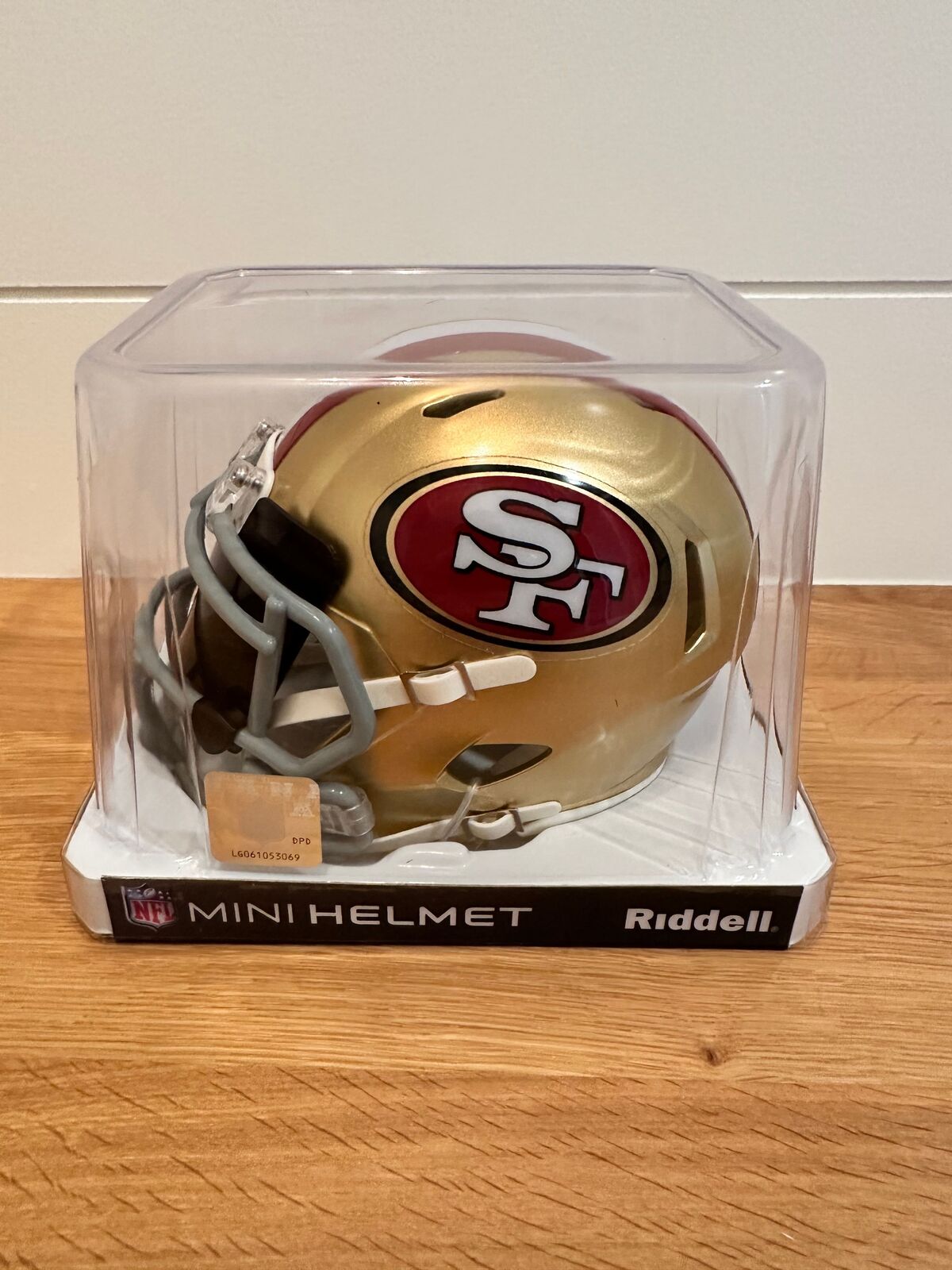 Dee Winters Signed San Francisco 49ers Gold Speed Mini Helmet Beckett 3W386838