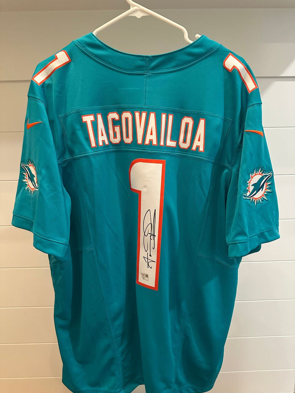 Tua Tagovailoa Signed Miami Dolphins Nike Limited Jersey XL – Fanatics