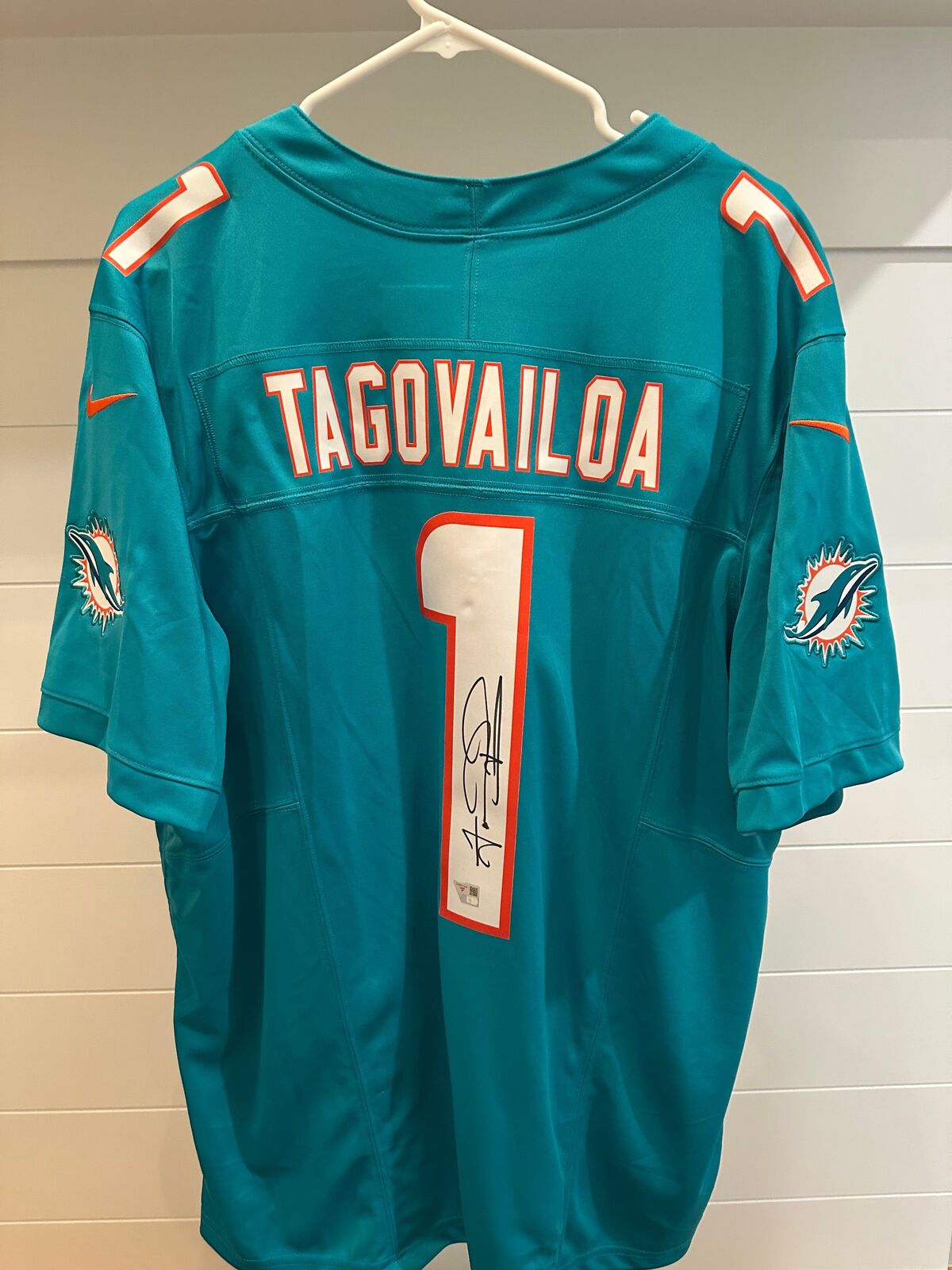 Tua Tagovailoa Signed Miami Dolphins Nike Limited Jersey XL – Fanatics