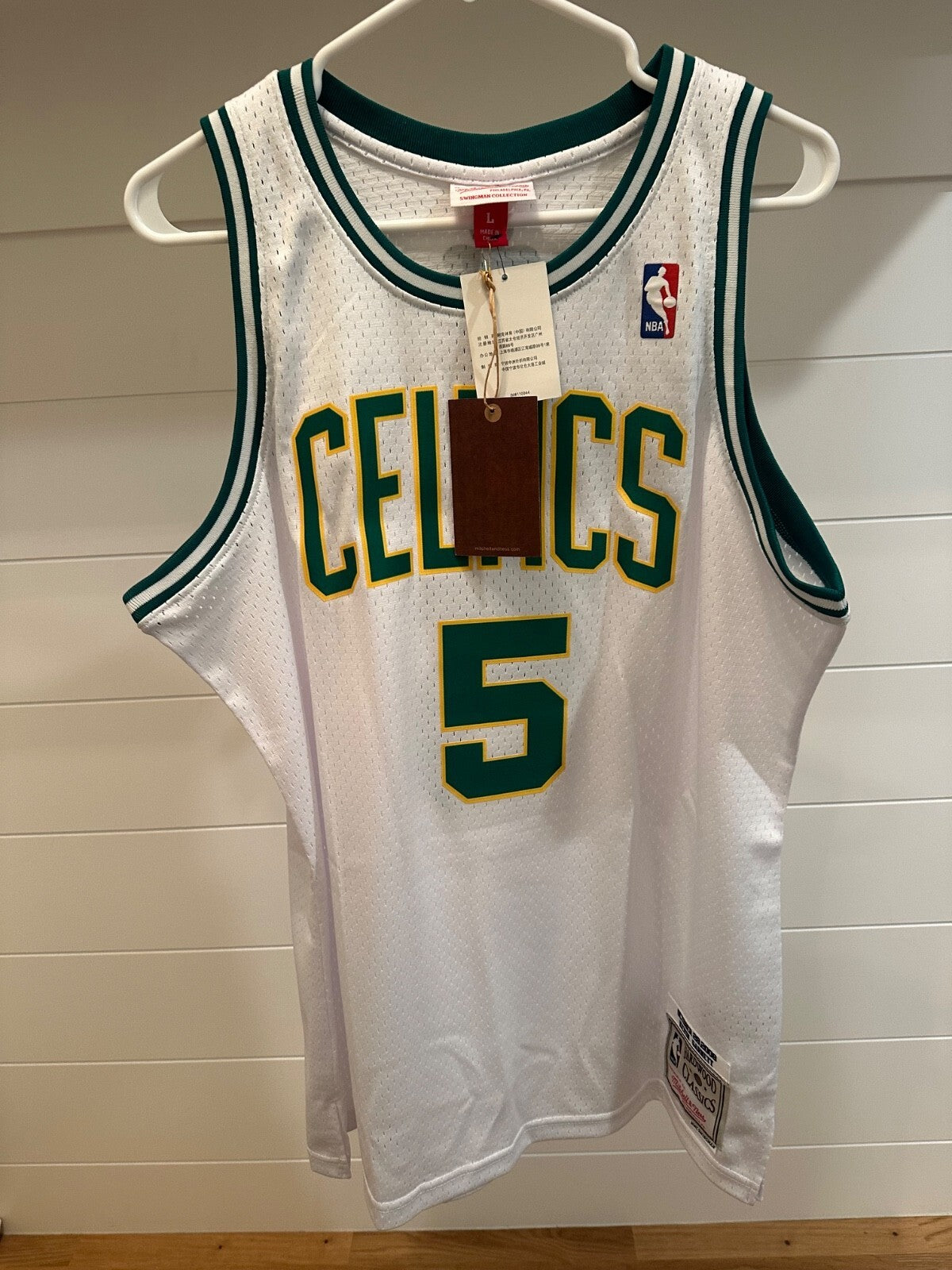 Kevin Garnett Signed Celtics Mitchell & Ness Jersey – JSA Witnessed