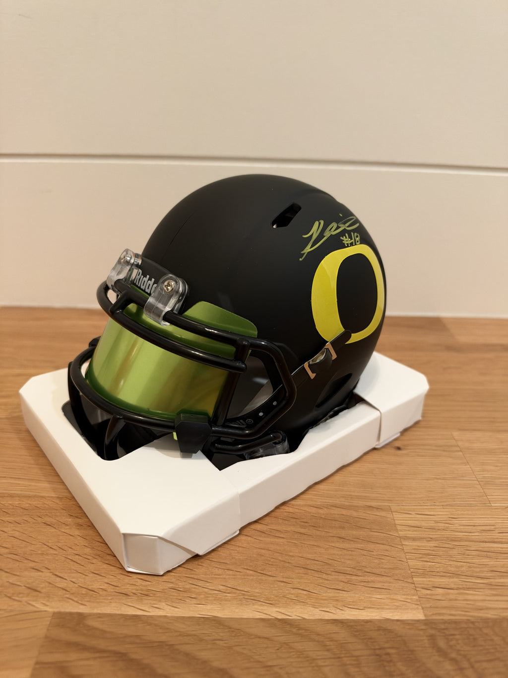 Kenyon Sadiq Signed Oregon Ducks Black Mini Helmet Green Visor JSA