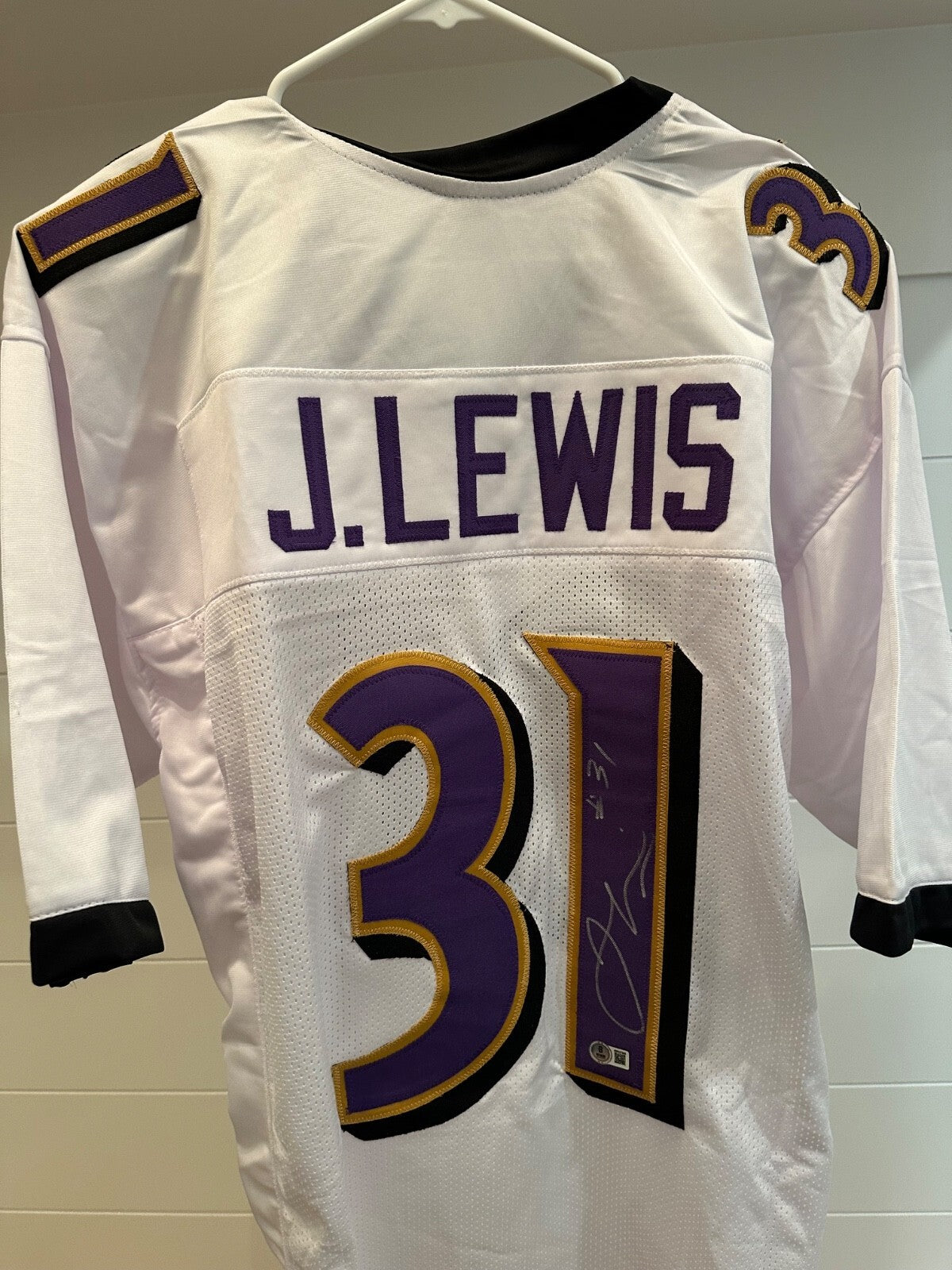 Jamal Lewis Signed Baltimore Ravens #31 Jersey – Beckett Witnessed