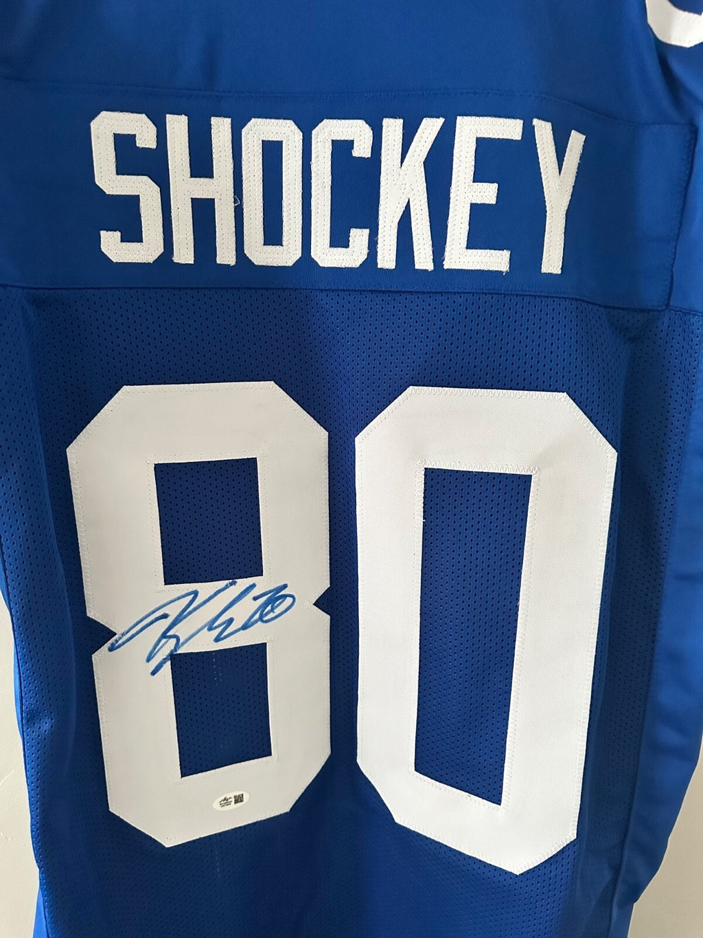 Jeremy Shockey Signed New York Giants Jersey – Leaf Witnessed COA