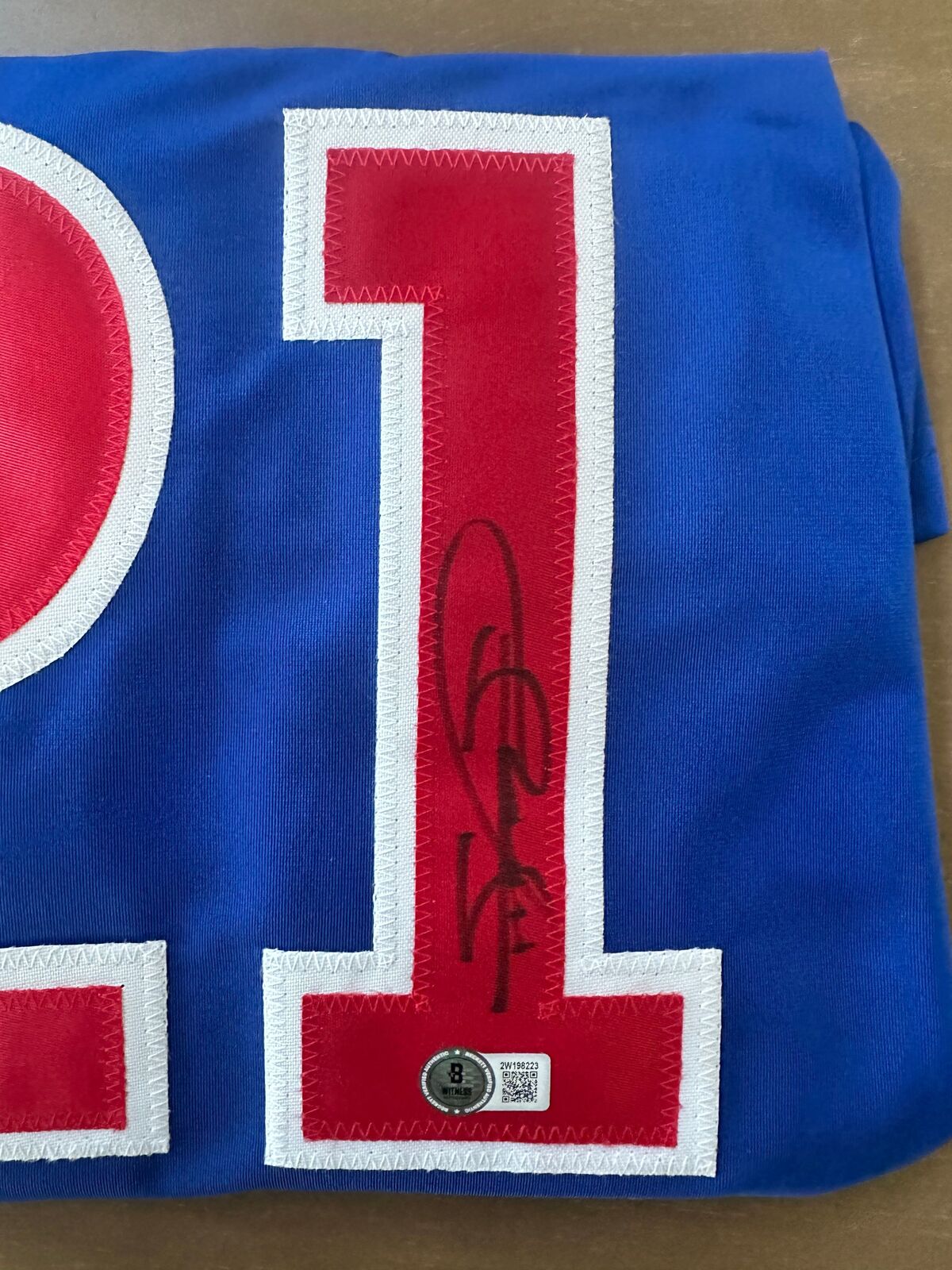 Sammy Sosa Signed Chicago Cubs Jersey – Beckett Witness Certified