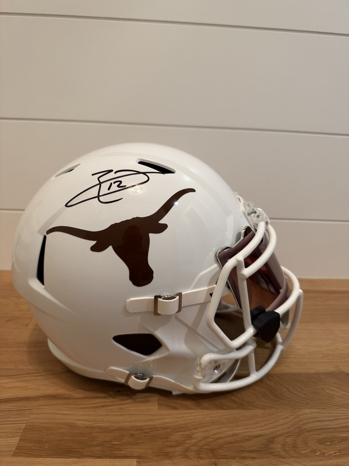 Earl Thomas Signed Texas Longhorns Full Size Speed Replica Helmet BAS Visor