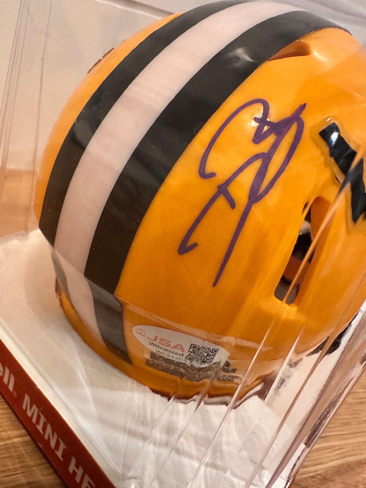 Dwayne Bowe JSA Certified Signed LSU Tigers Riddell Mini Helmet