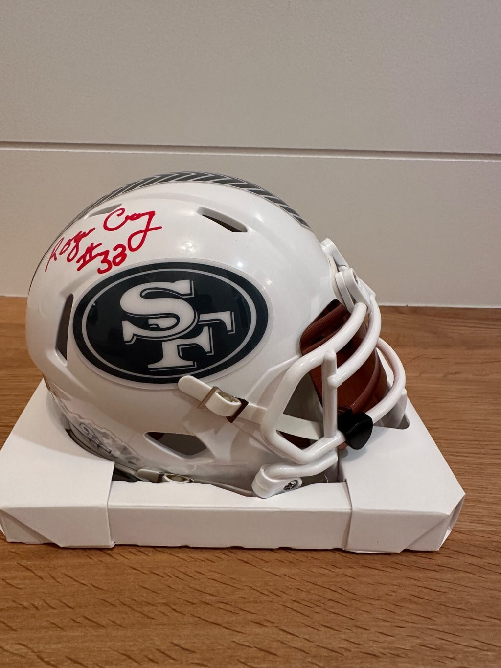 Roger Craig Signed 49ers Salute to Service Mini Helmet – Beckett Witnessed