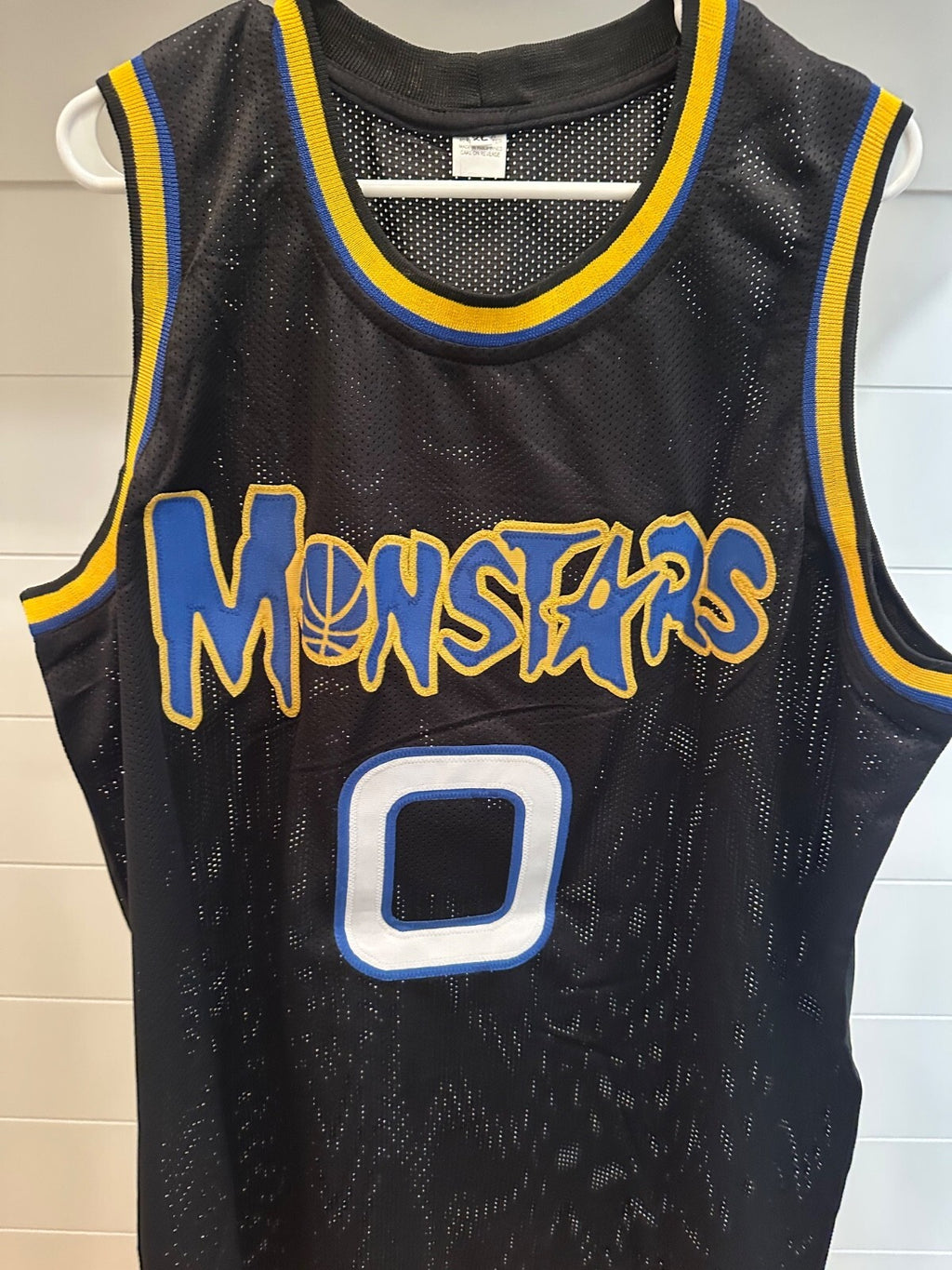 Muggsy Bogues Autographed Monstars Basketball Jersey – JSA Certified