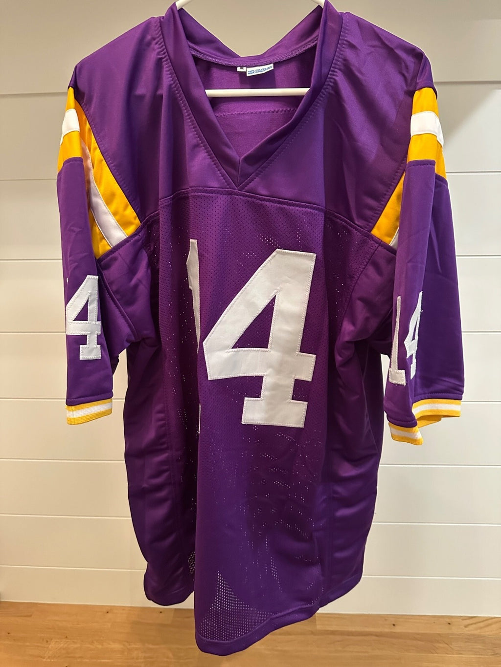 Michael Clayton Signed LSU Tigers #14 Purple Jersey – Beckett Witnessed