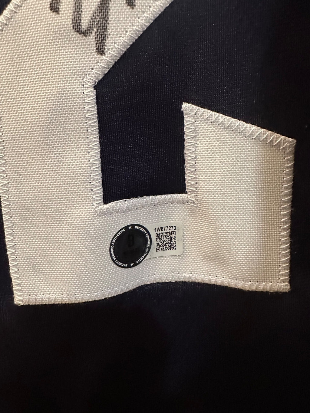 Nico Hoerner Signed Chicago Cubs Wrigleyville Jersey – Beckett Witnessed