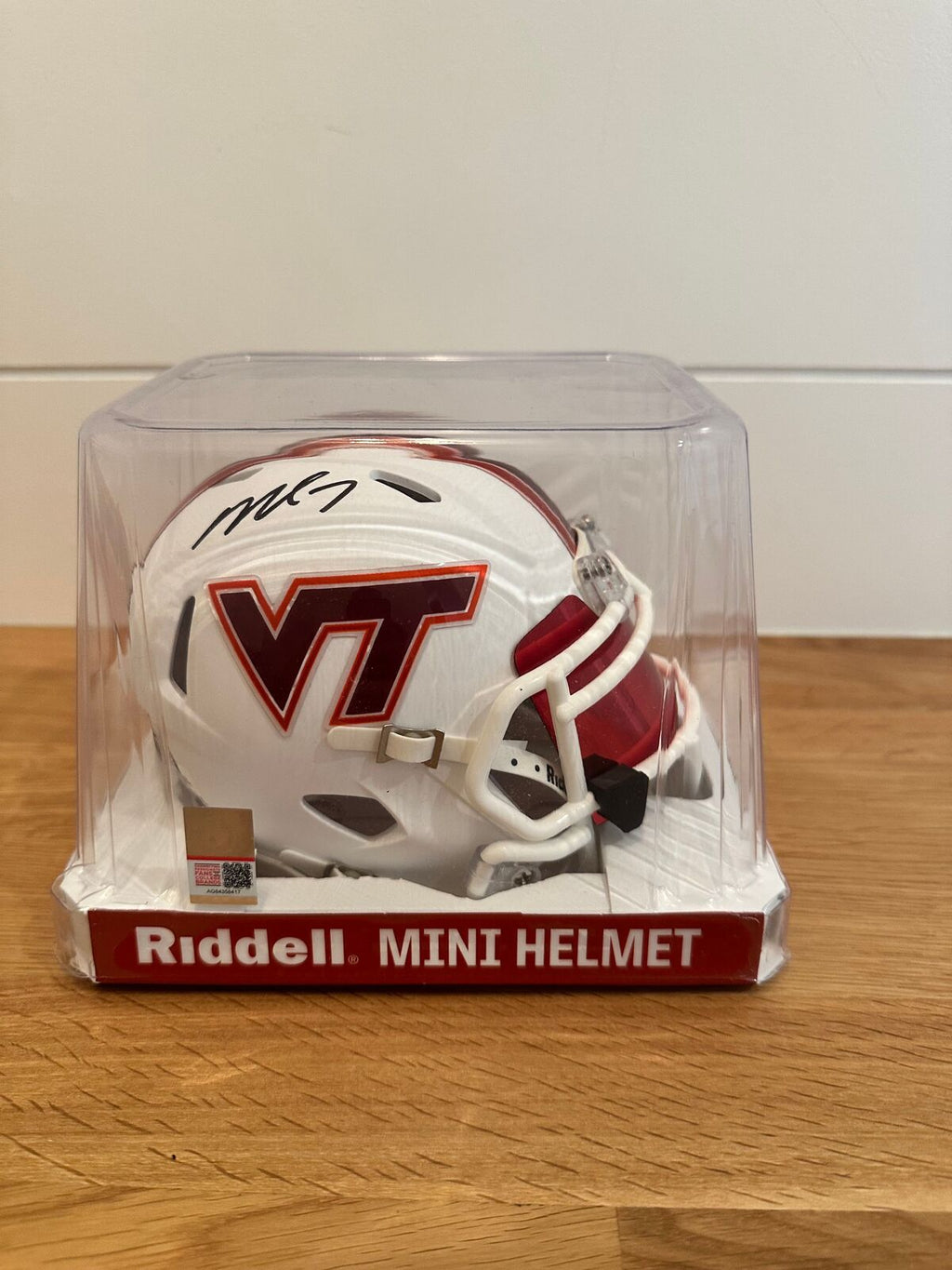 Mike Vick Signed Virginia Tech Hokies Mini Helmet – Beckett Authenticated