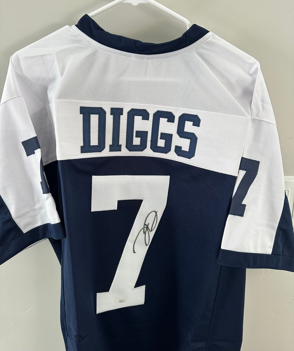 Trevon Diggs Signed Dallas Cowboys Jersey – JSA Authenticated