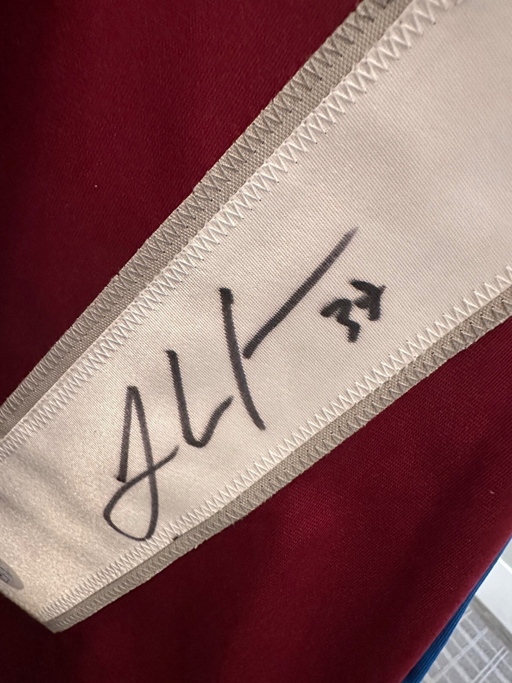 J.T. Compher Signed Colorado Hockey Jersey #37 – JSA Authenticated XL
